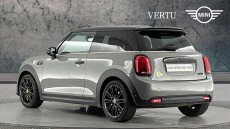 MINI Hatchback 135kW Cooper S Level 2 33kWh 3dr Auto Electric Hatchback